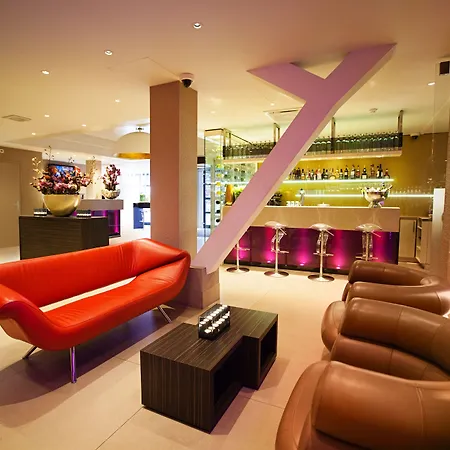 Boutique Albus Centre Hotel 4*
