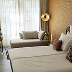 호텔 Boutique Albus Centre 4*