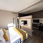 Boutique Albus Centre 4*