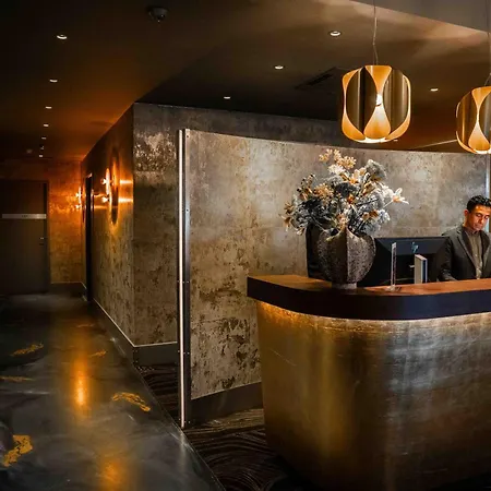 Boutique Albus Centre 4* Амстердам
