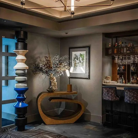 Boutique Albus Centre 4*