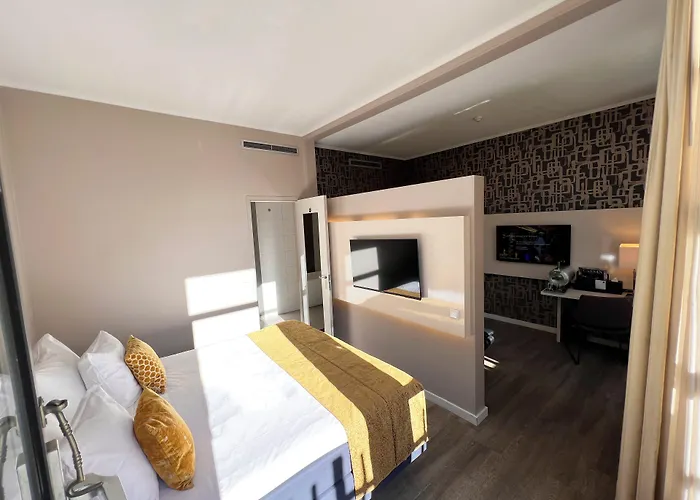 Boutique Albus Centre 4*