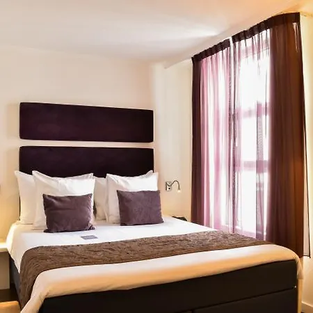 Boutique Albus Centre Hotell 4*